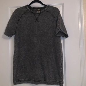 Everlast distressed Short sleeve T-shirt.